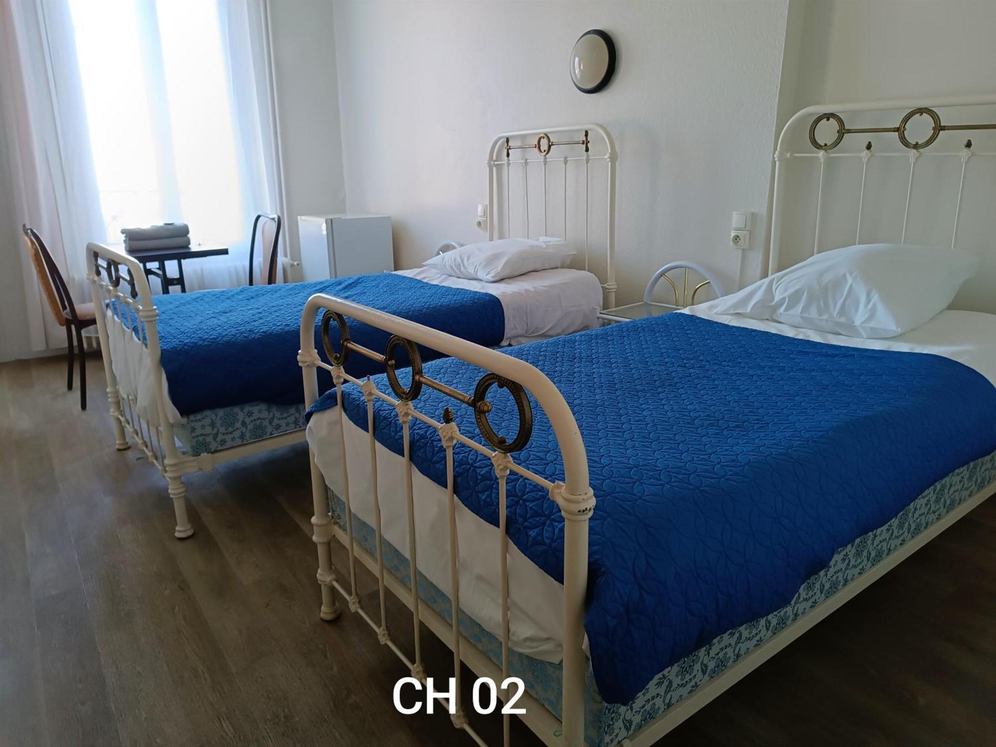 Hotel Le Fontenoy Провен Екстериор снимка